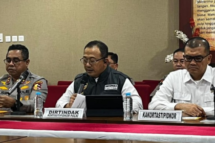 Konferensi pers Kortas Tipikor Polri mengenai dugaan korupsi pengadaan batu bara untuk PLTU.