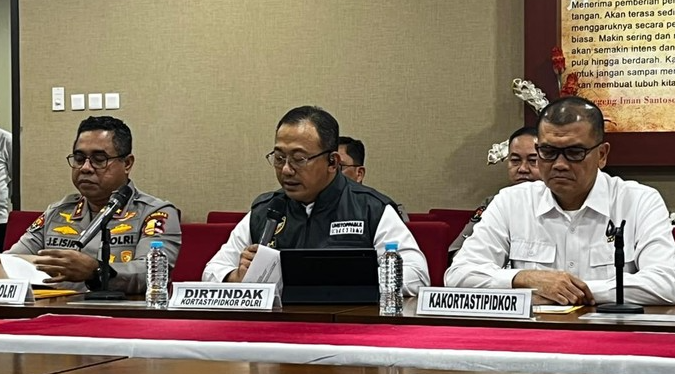 Konferensi pers Kortas Tipikor Polri mengenai dugaan korupsi pengadaan batu bara untuk PLTU.